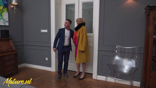 Mature.nl - Öreg házastárs análba tolva