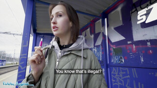Public Agent - Fiatal spiné pénzért kúrel
