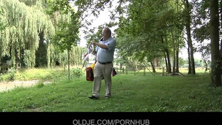 Oldje - Öreg hapsi döngeti a tini spinét