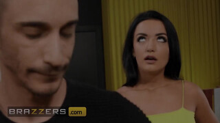 Brazzers - Zuzu Sweet-et hátsó bejáratba dugja a Barista hapsi