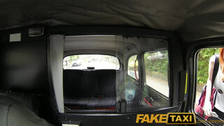 FakeTaxi - Zara DuRose hátsója megkefélve