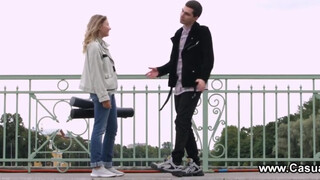 Casual Tini Porno - szexy csoki hölgyemény és a barátja