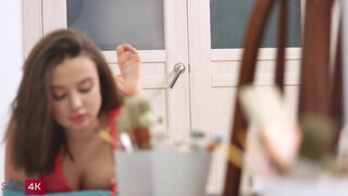 Slim4K - Méretes didkós tini spiné megkúrelva