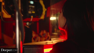 Deeper - Lulu és Kimmy csoki sráccal dugnak