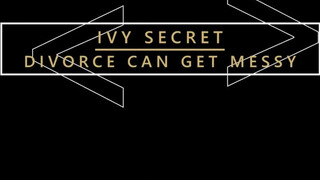 Karups - Ivy Secret a méretes didkós bombázó milf
