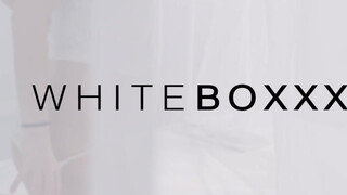 WhiteBoxxx - Darcia Lee a hatalmas didkós magyar cigány csajszi