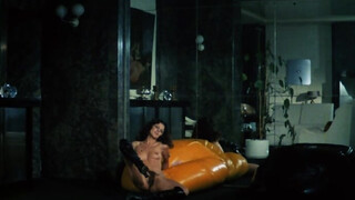 Prostitution Clandestine (1975) - Teljes retró pornófilm
