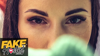 Fake Hostel HD - Lilu Moon a fullos orosz csajszi