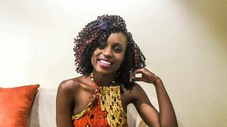 Mosolygós néger csinibaba pov castingon alaposan megkefélve